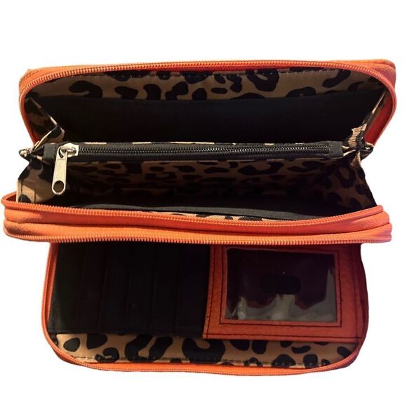 JESSICA Simpson full size wallet - Picture 6 of 12